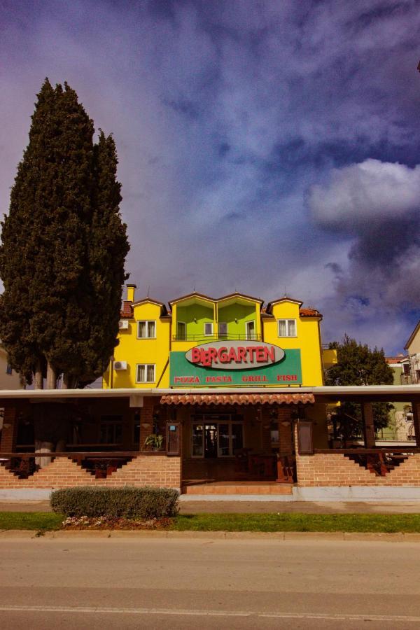 Biergarten Медулин Екстериор снимка